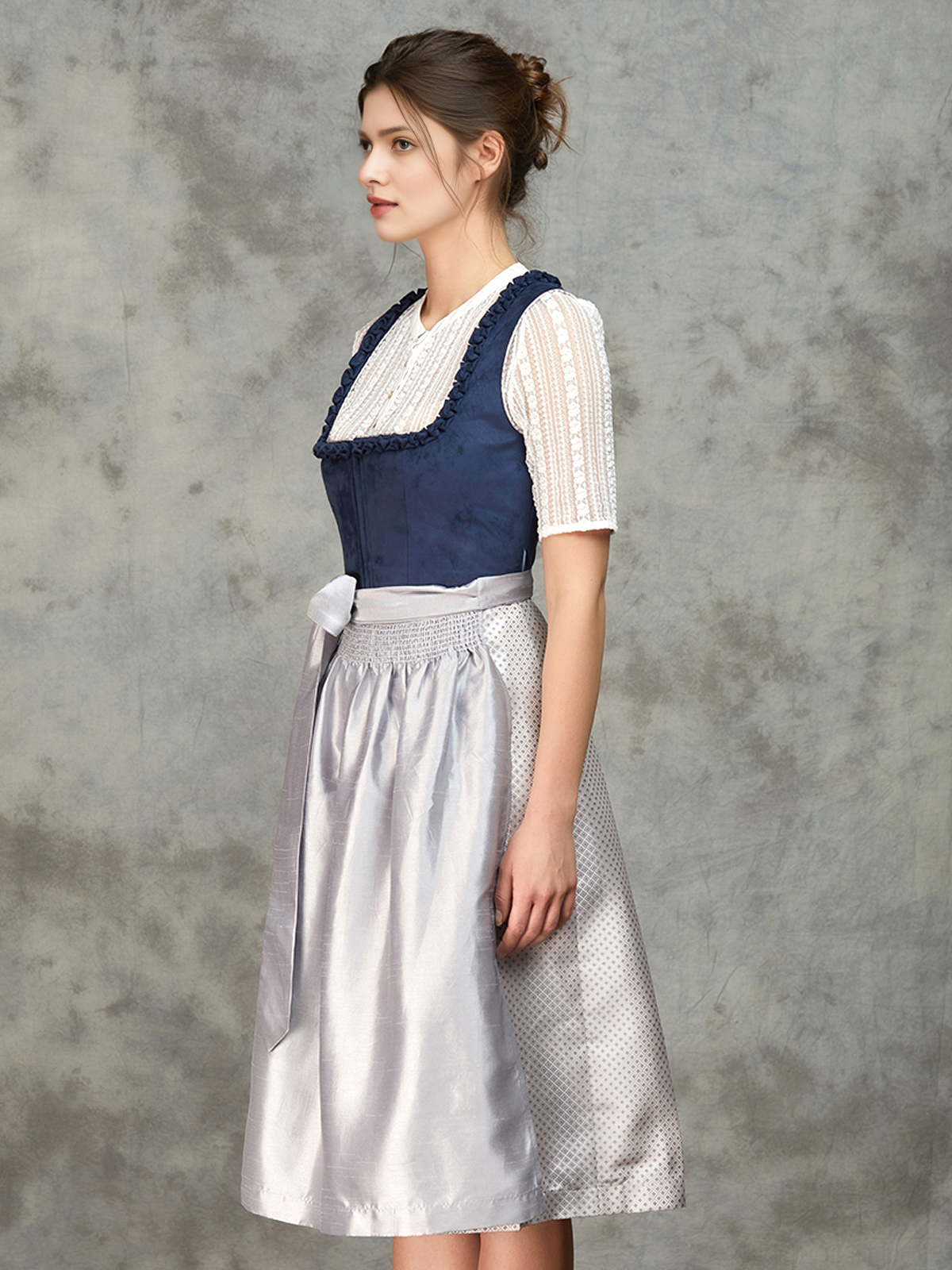 Dirndl-Bluse Langarm in Blau