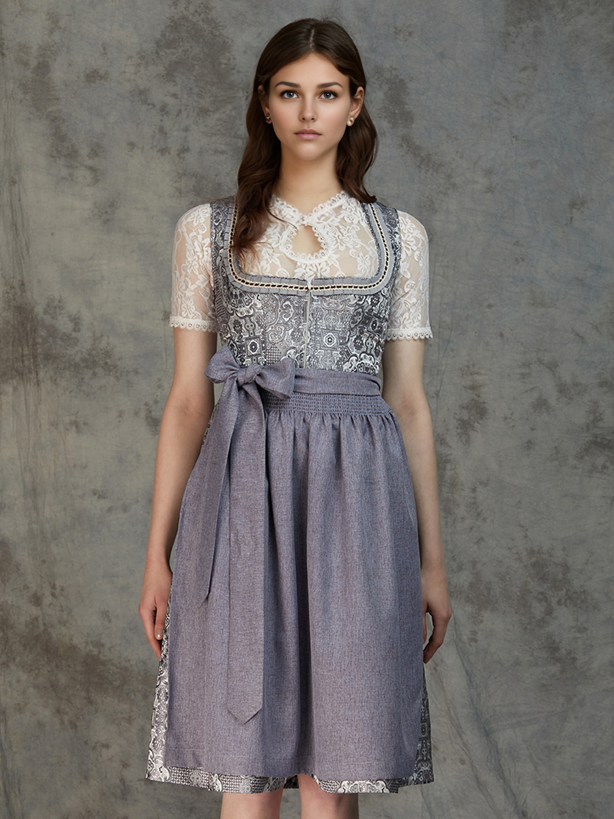Schwarzes Dirndl mit grauen Akzenten