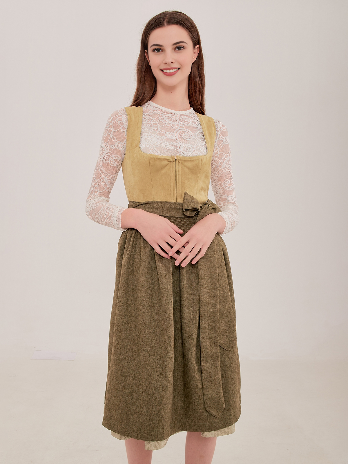 Olivgrünes Dirndl mit natürlichem Charme