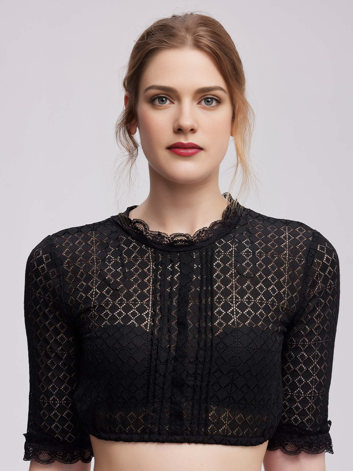 Dirndl mit Samt Oberteil in Schwarz