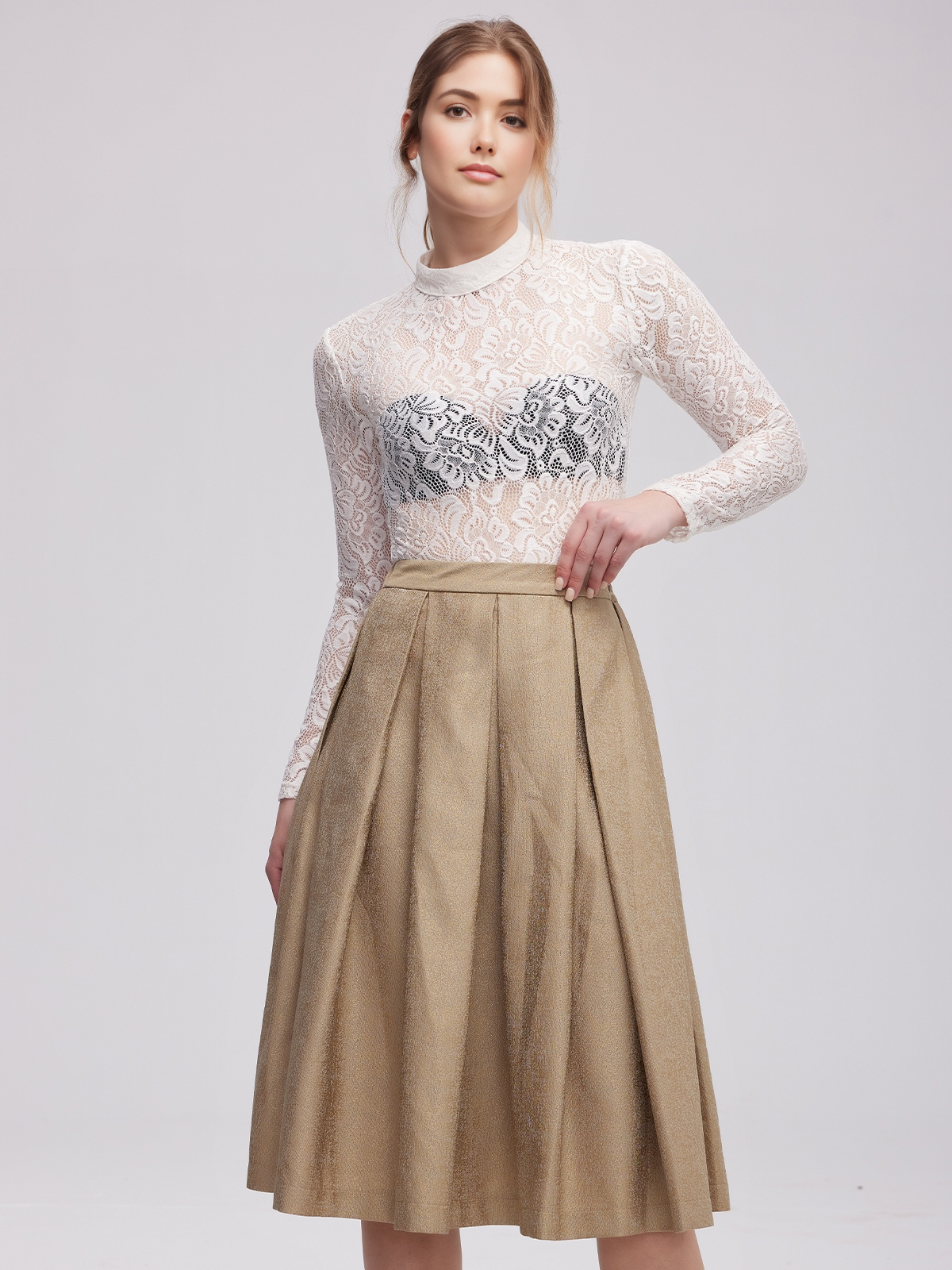Dirndl in Grün und Lila