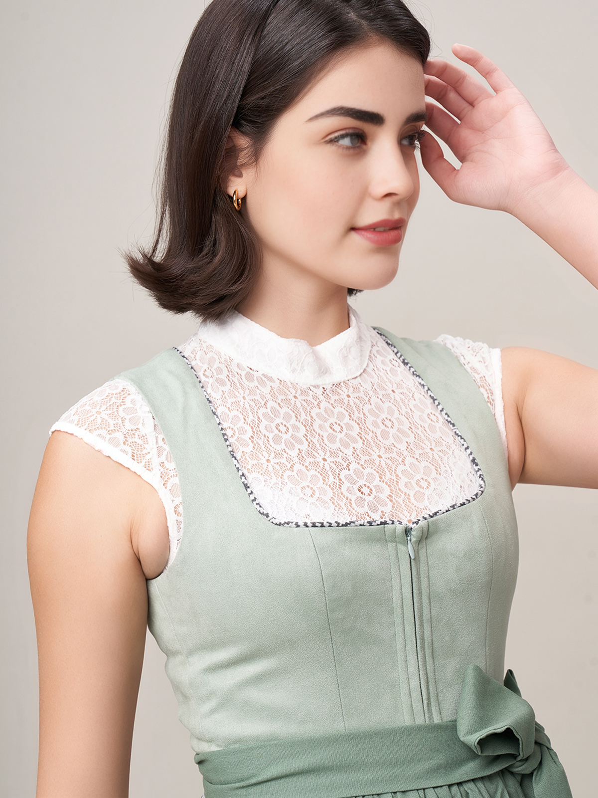 Dirndl Grün Schlicht – zeitlos und elegant