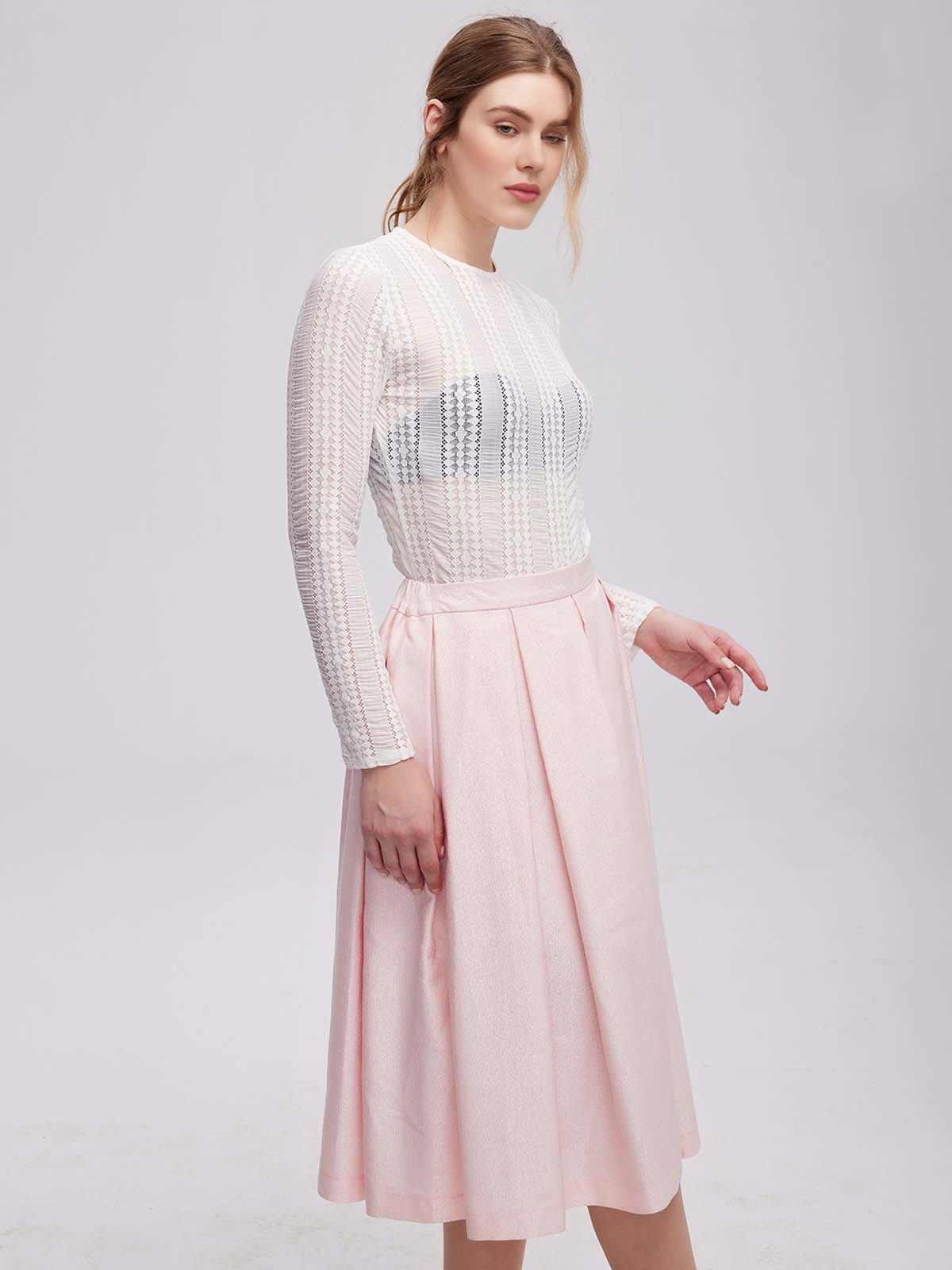 Elegante Langarm Dirndl Bluse in Rosa