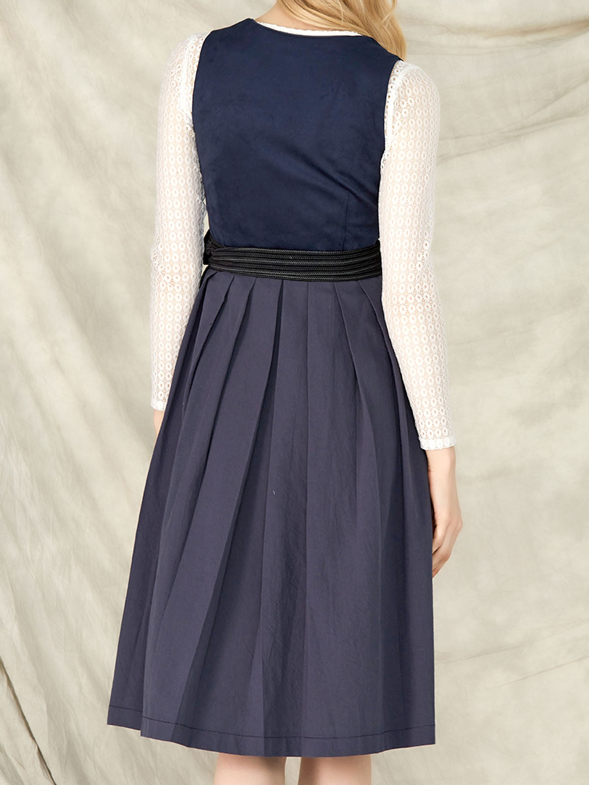 Tradition Dirndl in Blau